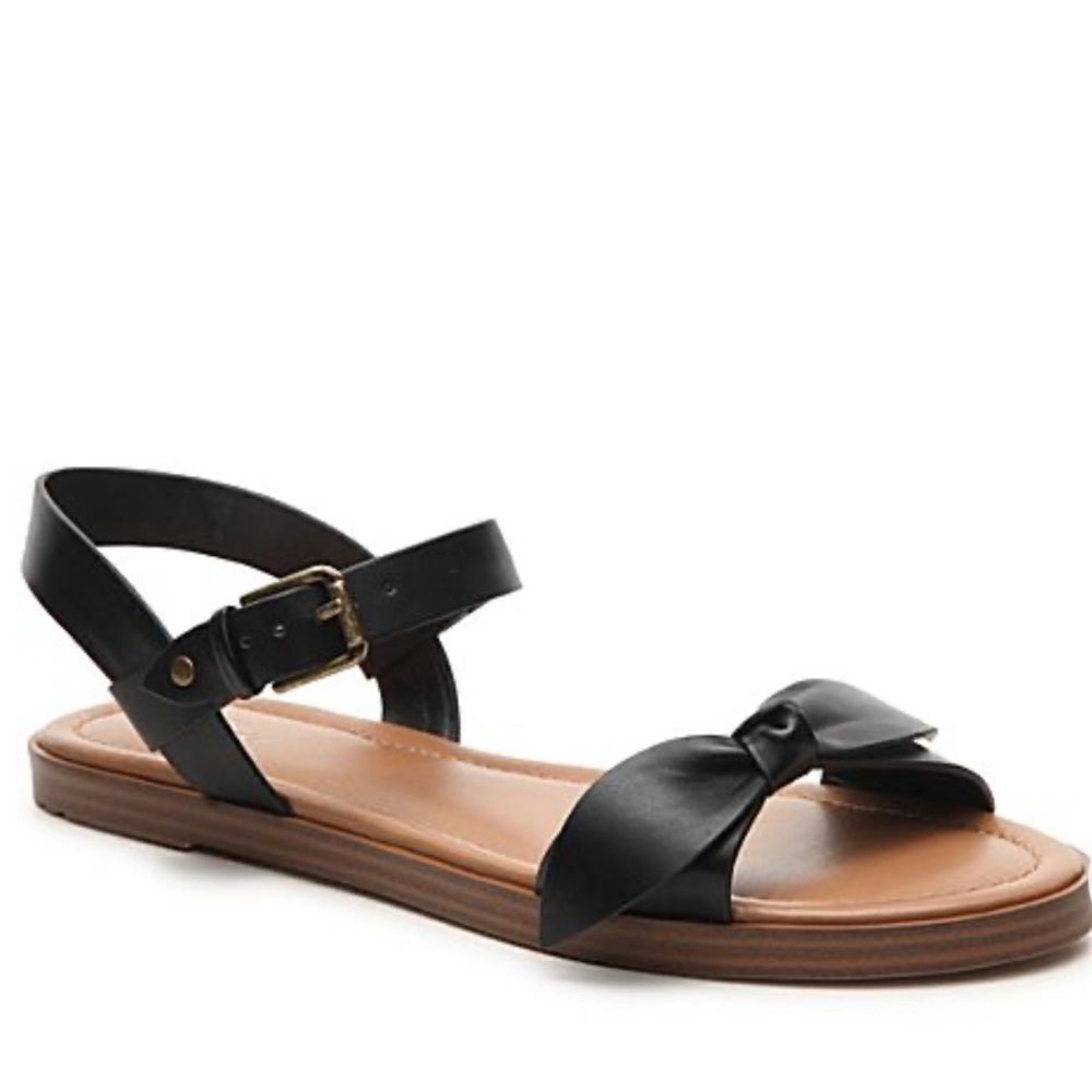 Crown Vintage Hauterive Sandal, Black, 9
